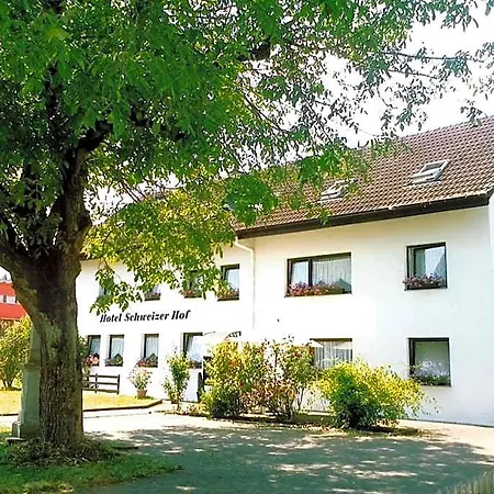 Schweizer Hof ホテル 3*